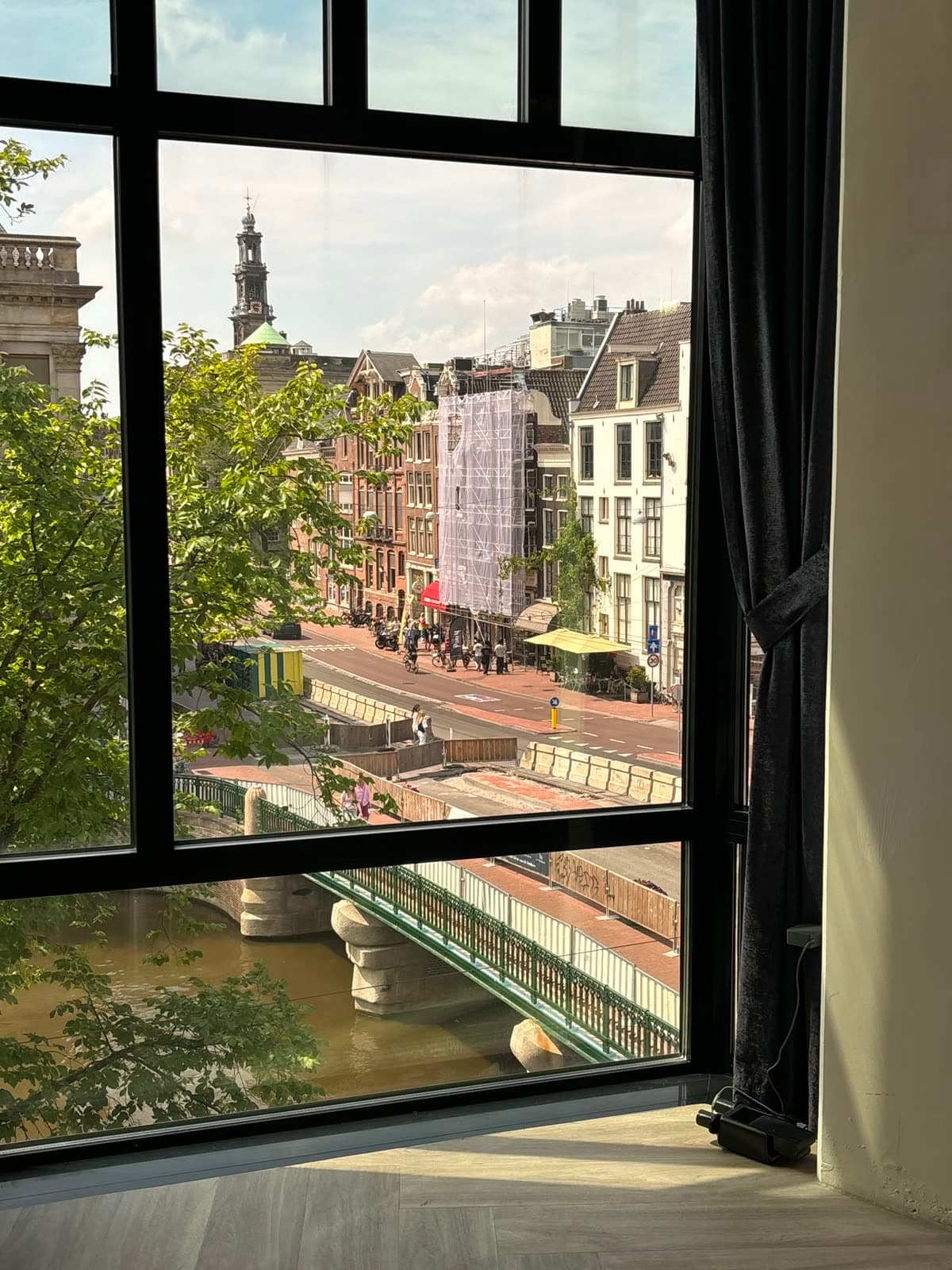 Canal View at Studio Spui